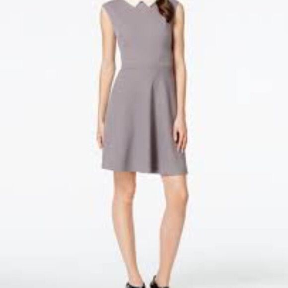 Betsey Johnson Grey Pearl Collar Sleeveless Dress Size 10 - Picture 3 of 8